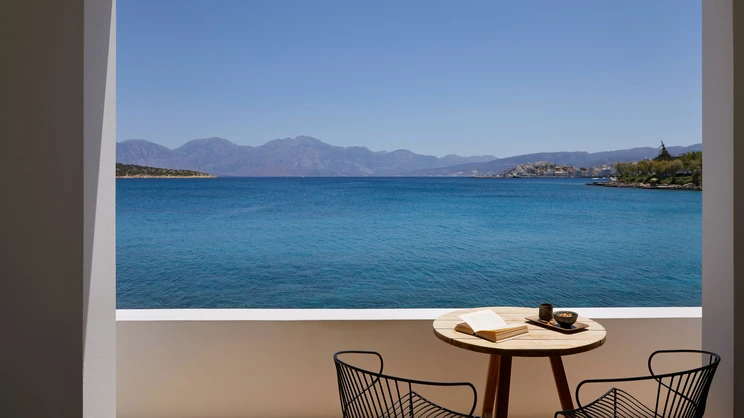 Minos Beach Art Hotel